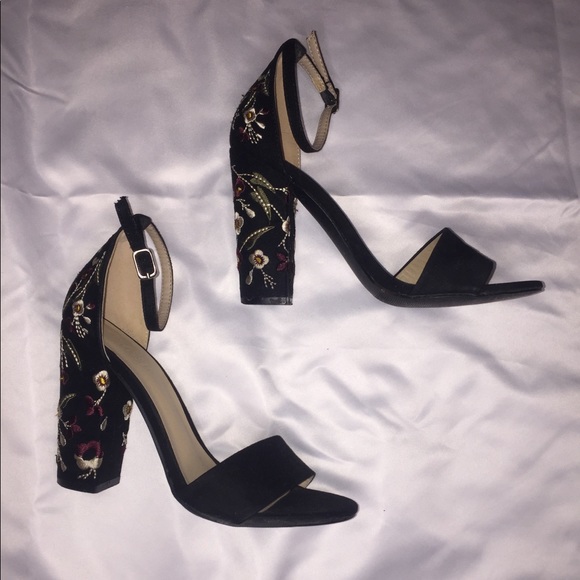 Black block heels - Picture 4 of 5